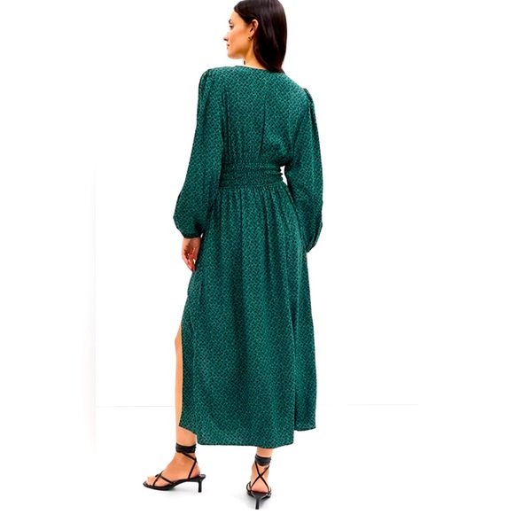 Smocked V necked Maxi dress. - Picture 2 of 3